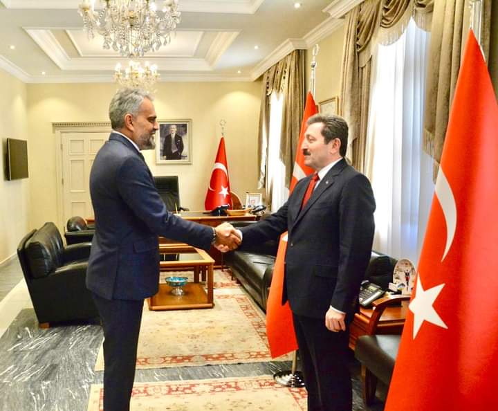 Meclis Başkanı Özcan tebrikat törenine katıldı