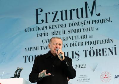 Cumhurbaşkanı Erdoğan, Erzurum’da toplu açılış törenine katıldı