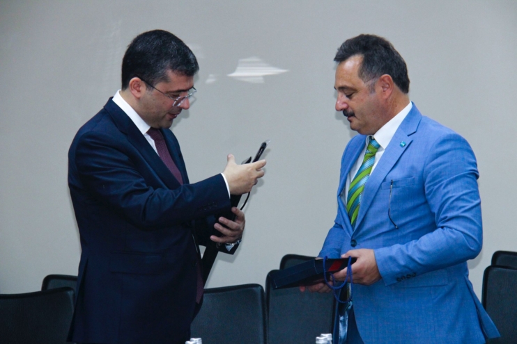 TİMBİR, Azerbaycan’da Medya Geliştirme Ajansı ile toplandı.