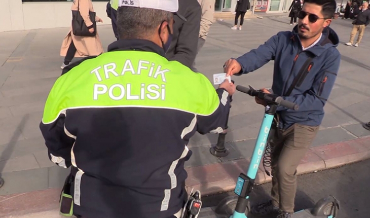 Polis ekiplerince elektrikli bisiklet sürücülerine yönelik denetim yapıldı