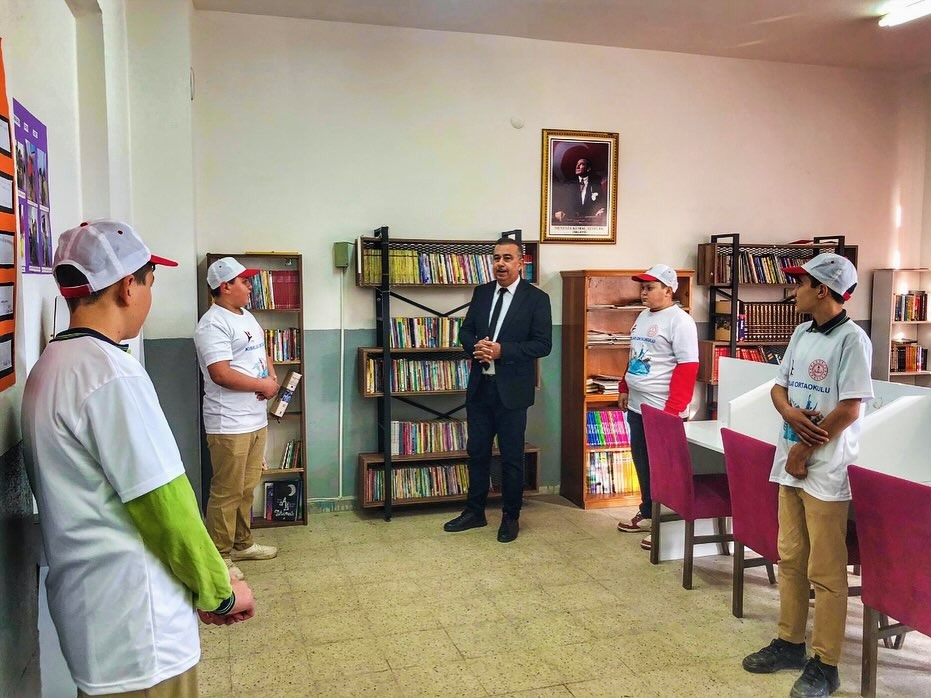 Milas Kısırlar Ortaokulu, Tübitak Bilim Fuarı Düzenledi
