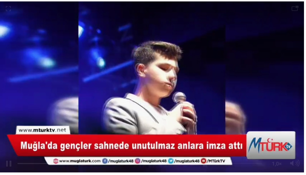 Şehirler Sahneye Taşındı, Duygular Ayakta Alkışlandı