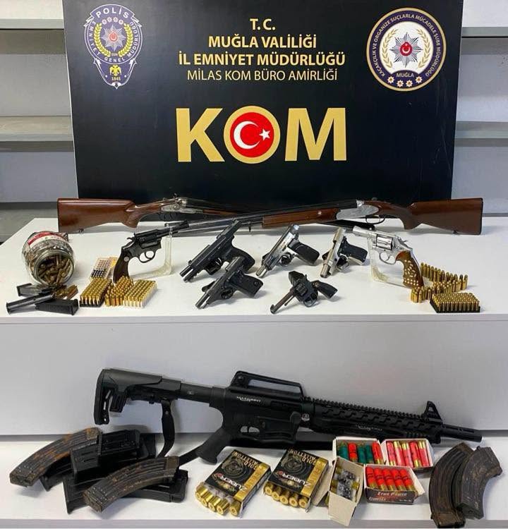 Milas’ta Asayiş Operasyonu: Ruhsatsız Silahlar Yakalandı