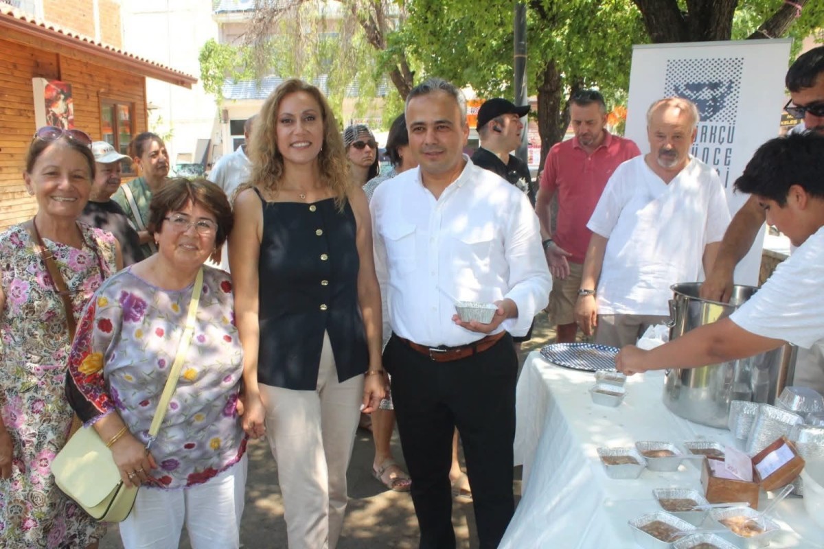 Fethiye Esnaf ve Sanatkârlar Odası Başkanı Kamil Mutlu Demirtaş, ADD'nin Aşure Programına Katıldı