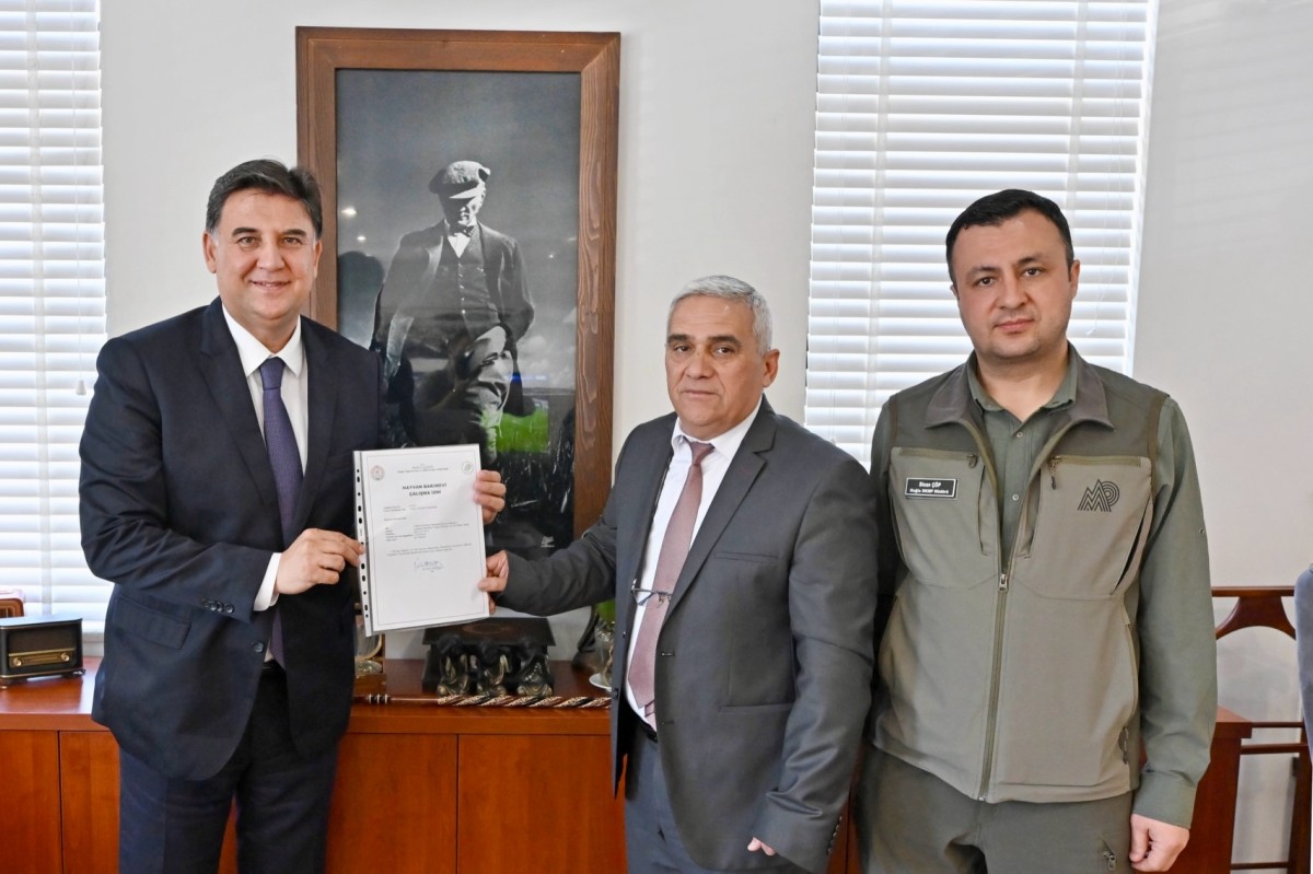 HAYVAN BAKIM EVİNİN ÇALIŞMA İZİN BELGESİ TESLİM EDİLDİ