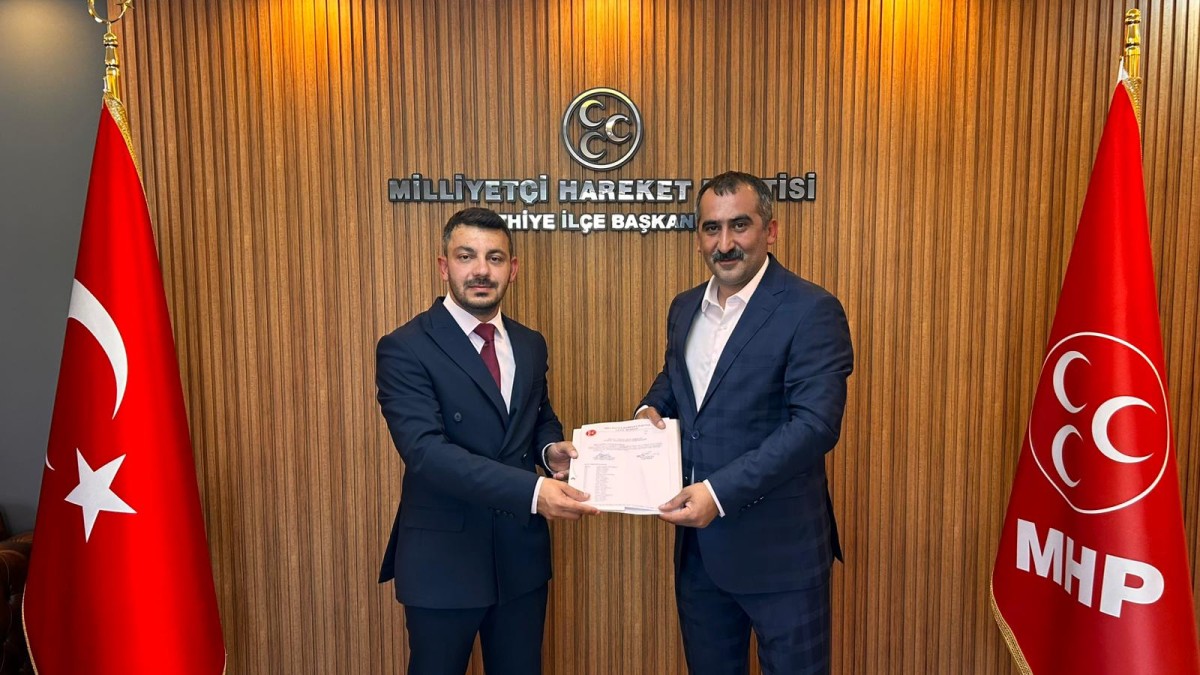 MHP Fethiye İlçe Başkanlığı'nda Görev Değişimi