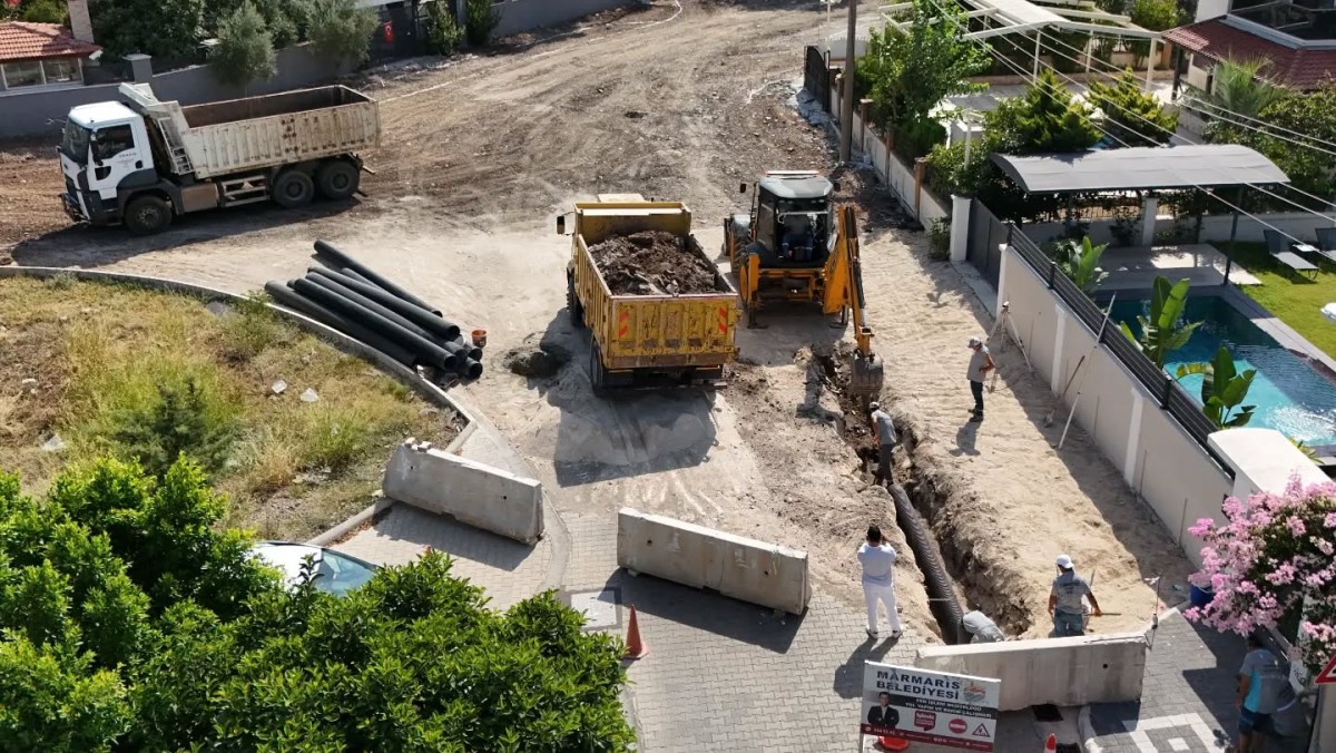 “Çamdibi Mahallesi’nde Yol Yenileme Çalışmaları Başladı”